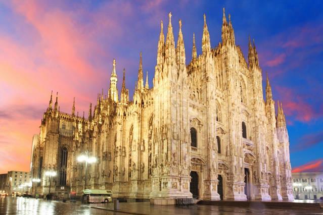 Flat In Piazza Duomo Milan Exterior photo